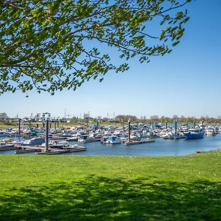 シャレー Luxe In Prachtig Natuurgebied *