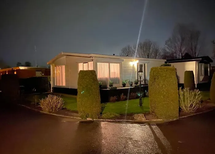 Luxe In Prachtig Natuurgebied Chalet